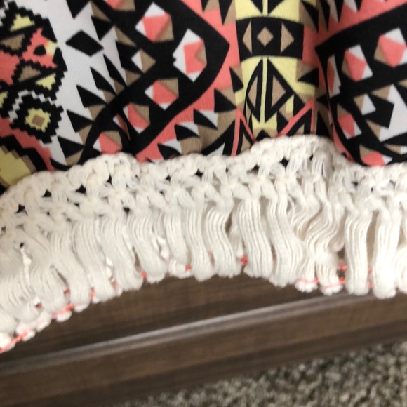 Poncho - Picture 4 of 4